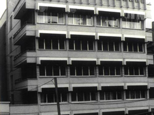 SEKA İDARİ VE MERKEZ SATIŞ BİNASI